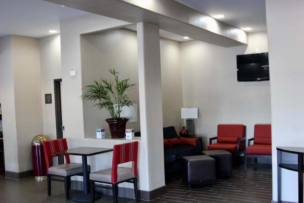 Red Roof Inn Plus+ Dallas - אדיסון מראה חיצוני תמונה